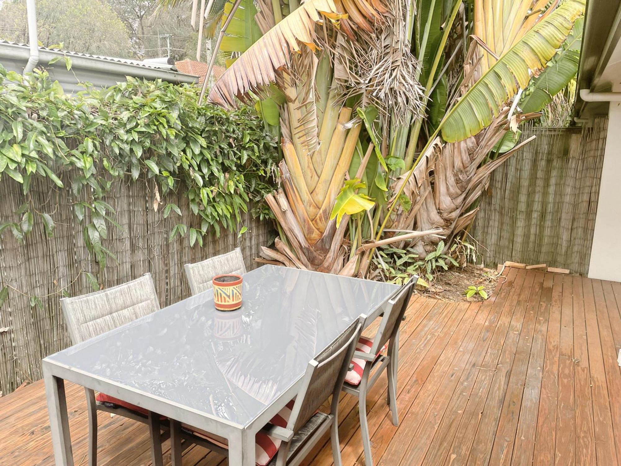 ביירון ביי Byron Lakeside Holiday Apartments מראה חיצוני תמונה
